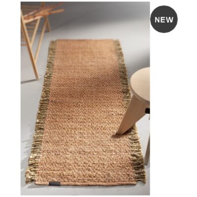 Carpet by Guy Laroche Urban Coral in dimensions 70x160 cm. Its composition is 90% jute and 10% cotton.