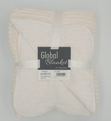 Κουβέρτα Γούνινη Sherpa Προβατάκι Global Blanket Ivory. Είναι μαλακή με βελούδινη και απαλή υφή και θα σας ζεστάνει τις κρύες ημέρες του έτους. Υλικό: πολυεστέρας. Διαστάσεις: μονή 160x220cm και διπλή 200x240cm. Χρώμα: ιβουάρ.