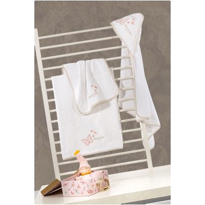 Σετ 2τμχ. βρεφικές πετσέτες κατασκευασμένες από 100% βαμβάκι υψηλής ποιότητας. Το σετ αποτελείται από μία πετσέτα 40x60 και μία πετσέτα 65x120.